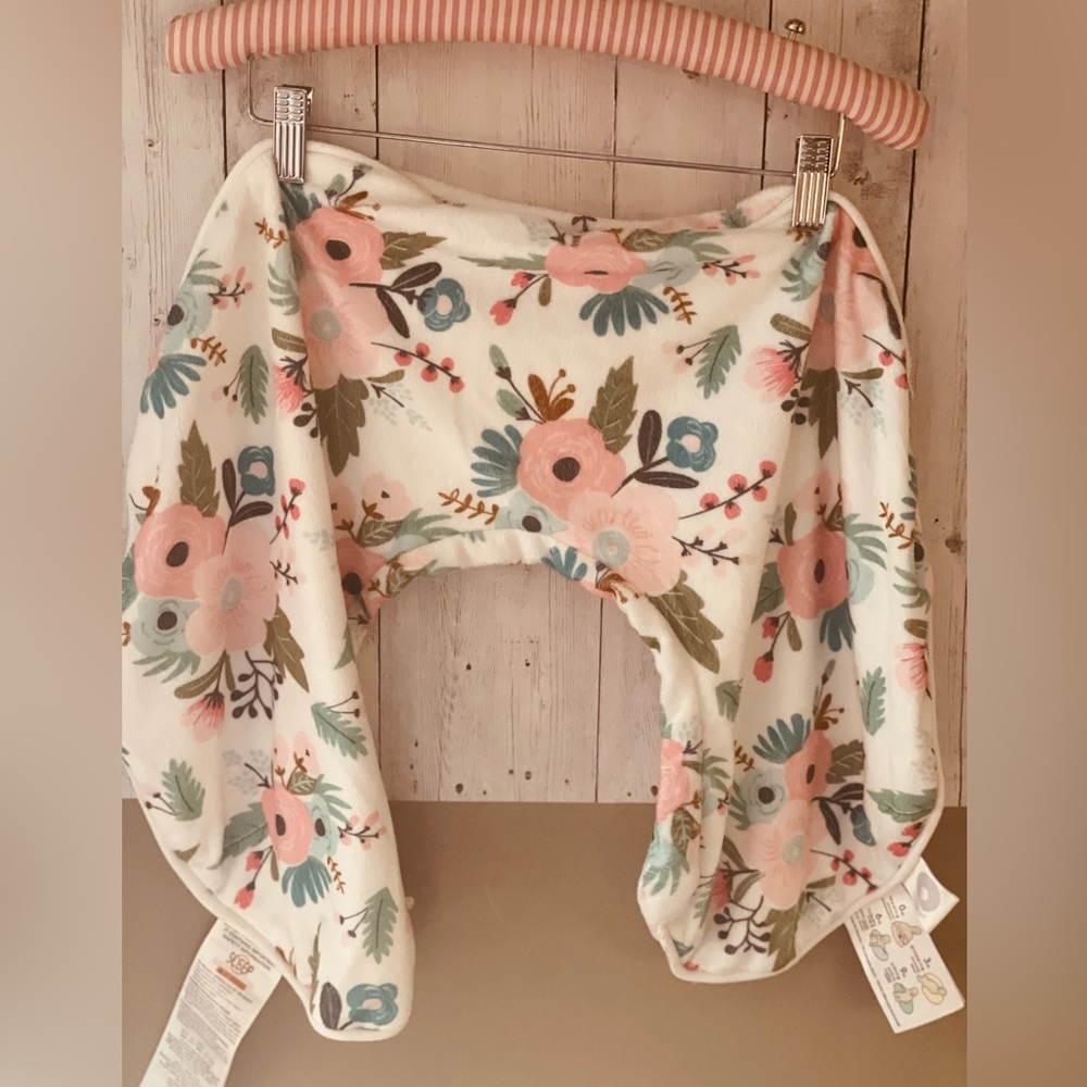 BOPPY COVER! Floral and pink/floral striped! 🌸